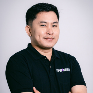 Bruce Dela Cruz